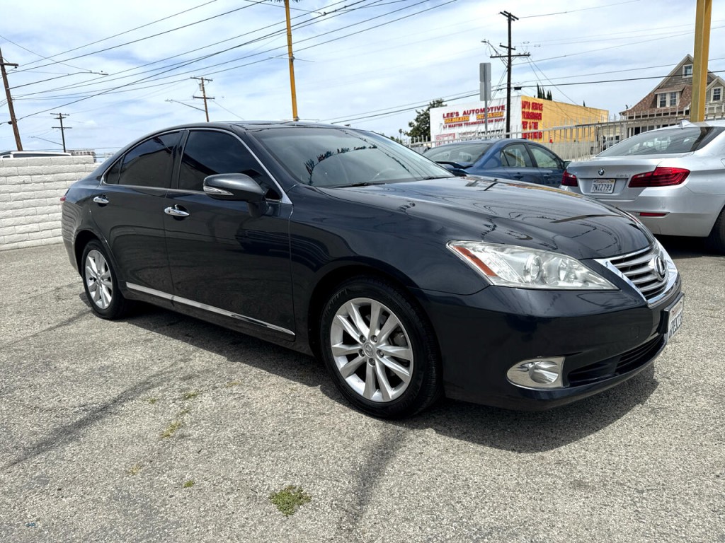 2011 Lexus ES 350 Image 7