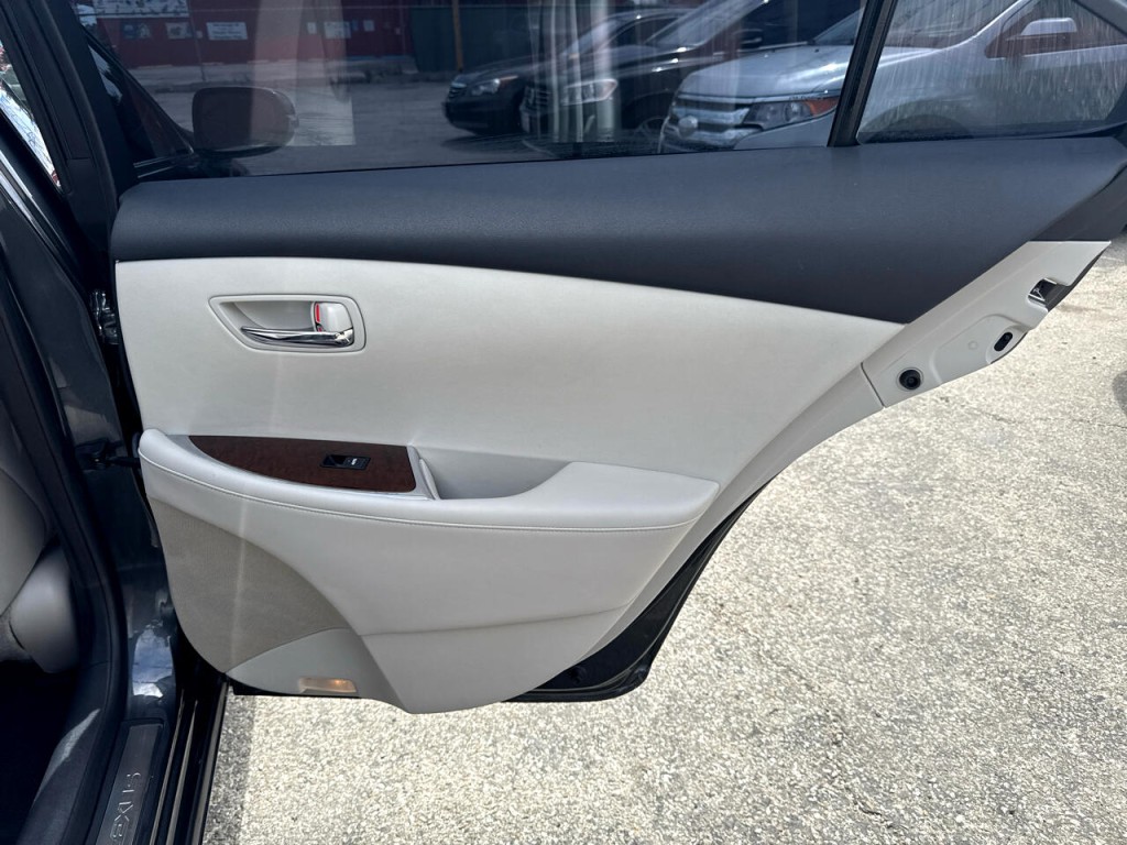 2011 Lexus ES 350 Image 14