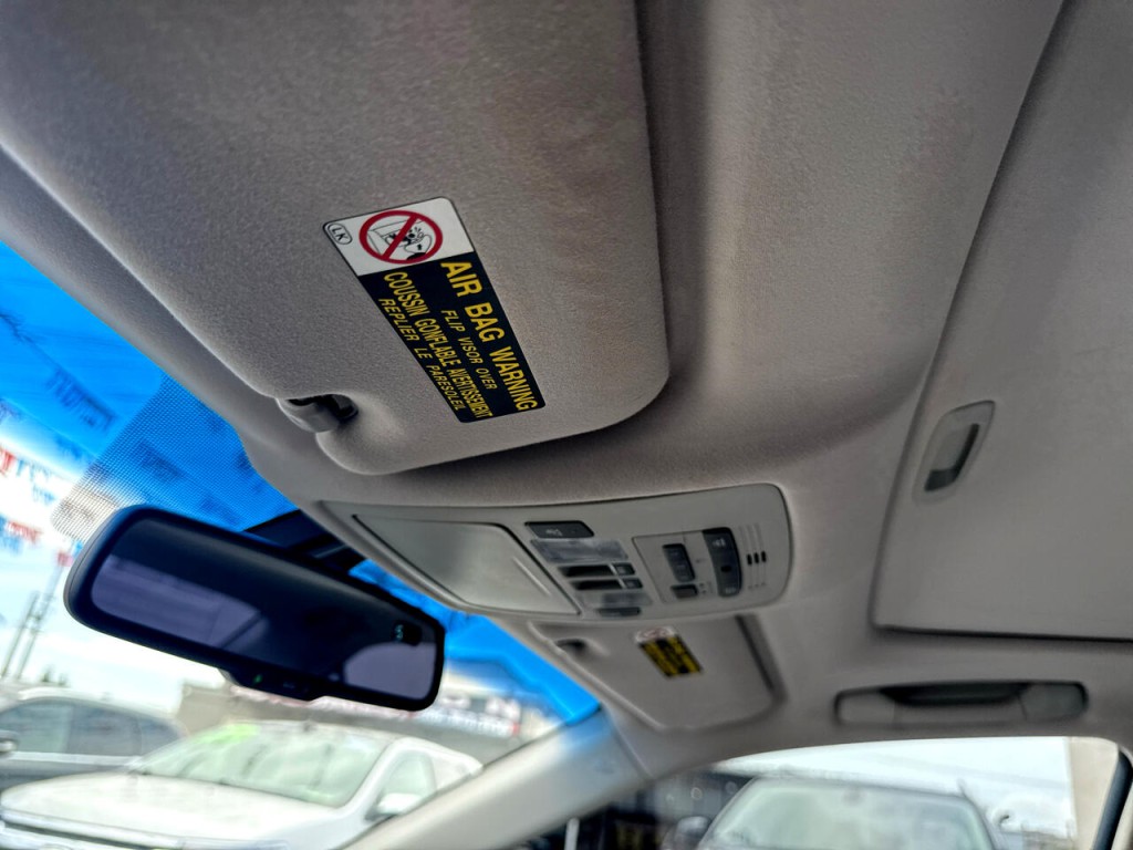 2011 Lexus ES 350 Image 29