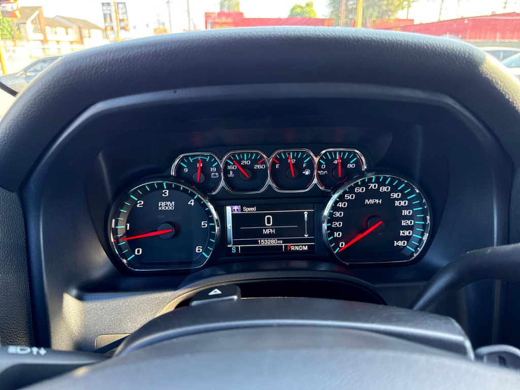2015 Chevrolet Silverado 1500 Image 35