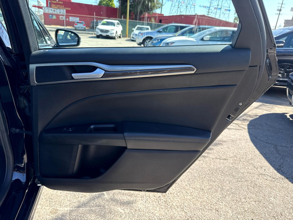 2018 Ford Fusion Image 14