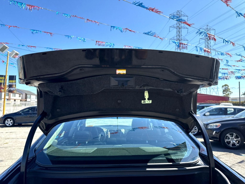 2018 Ford Fusion Image 16