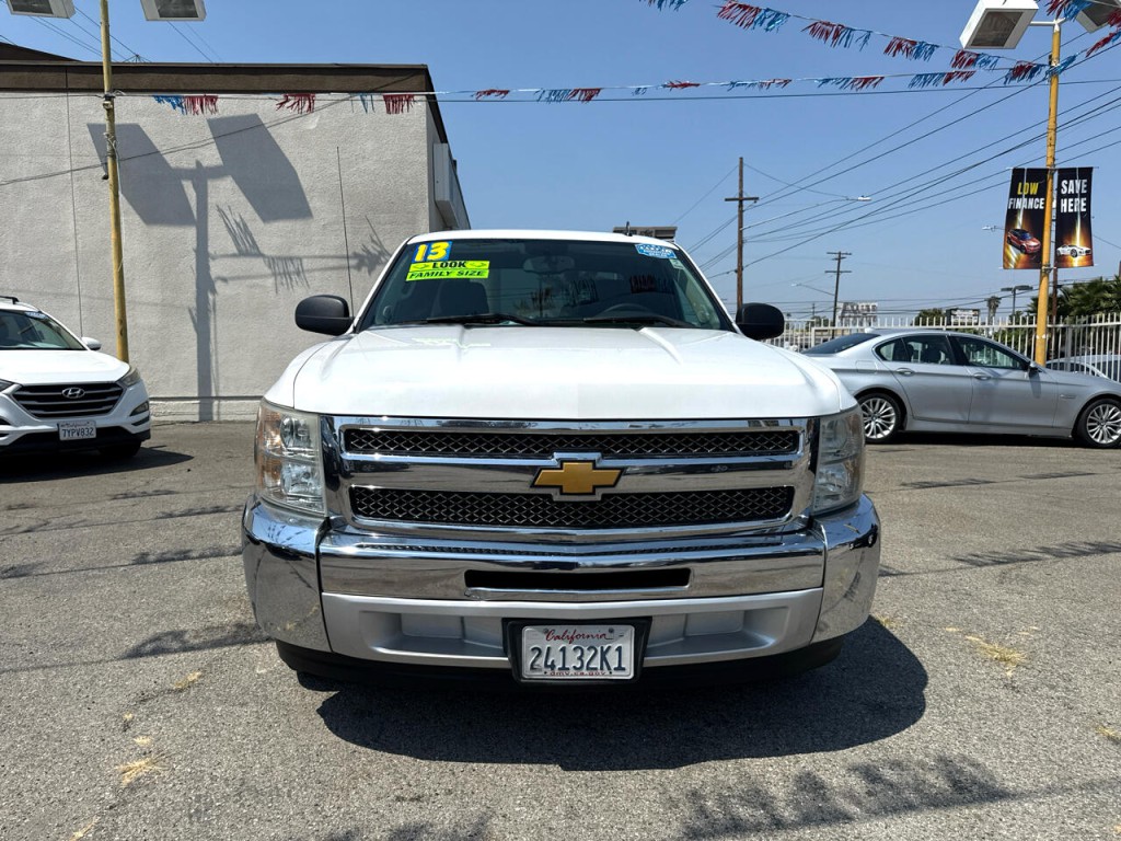 2013 Chevrolet Silverado 1500 Image 2