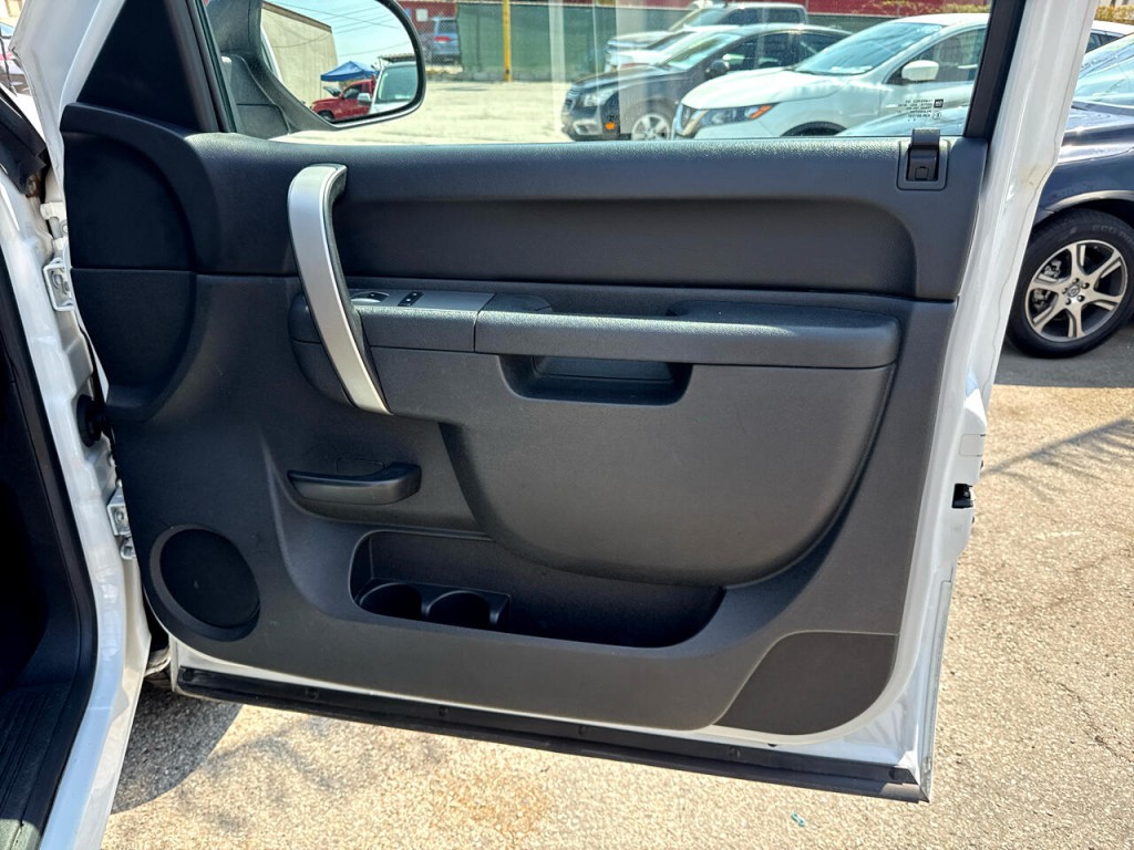 2013 Chevrolet Silverado 1500 Image 12
