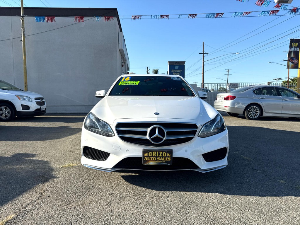 2016 Mercedes-Benz E-Class Image 2