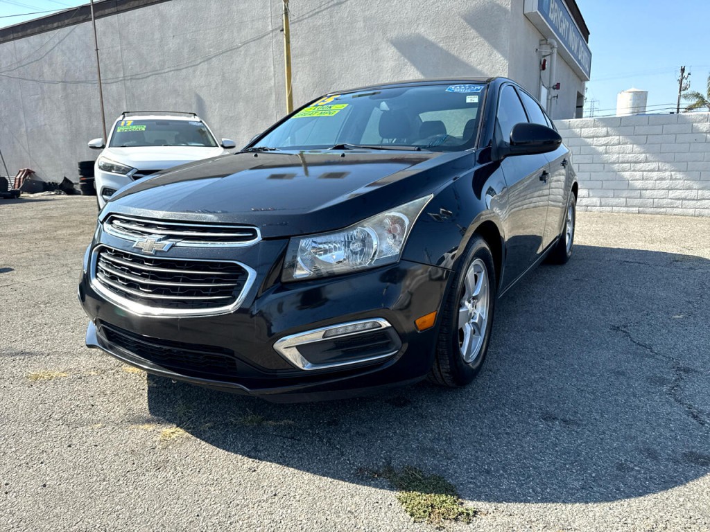 2015 Chevrolet Cruze Image 3