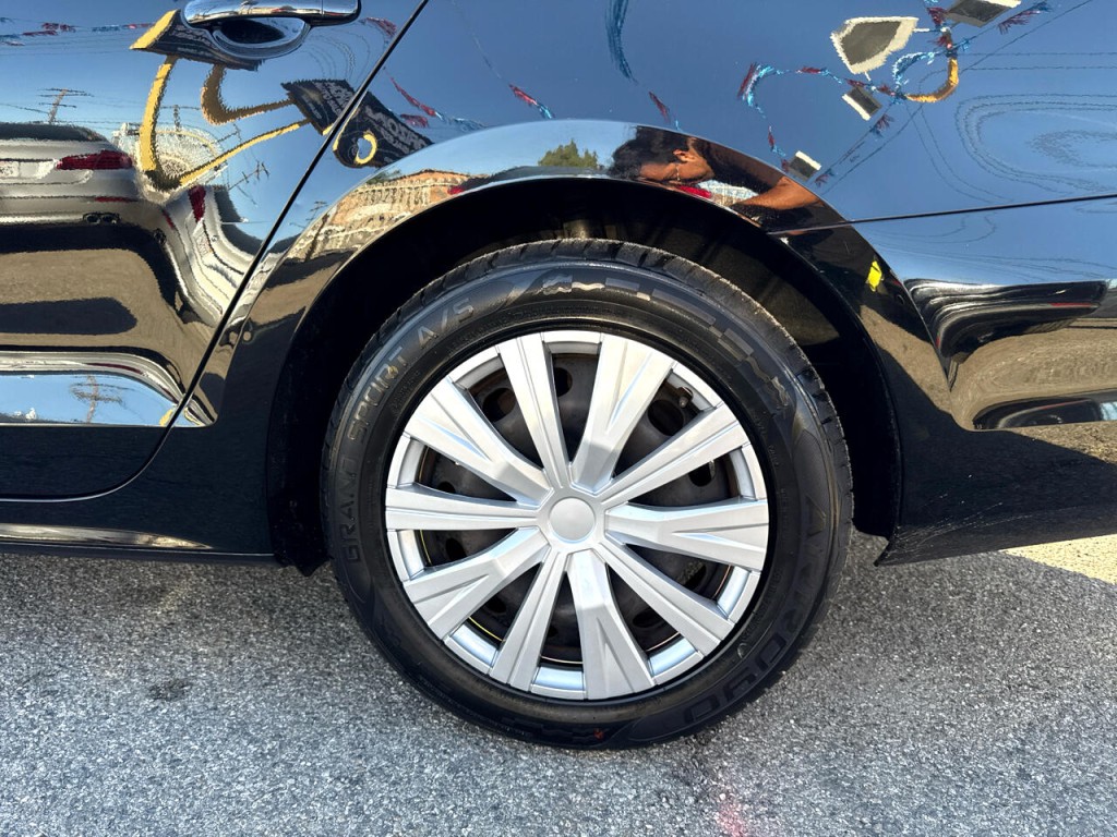 2017 Volkswagen Jetta Image 10