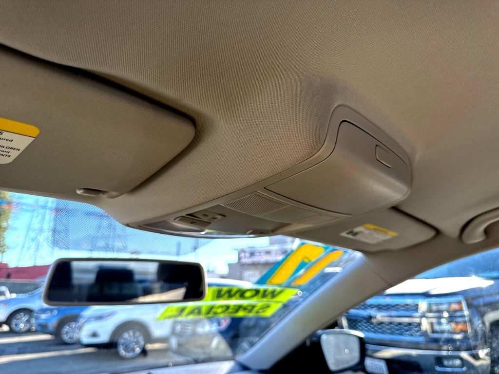2017 Volkswagen Jetta Image 30