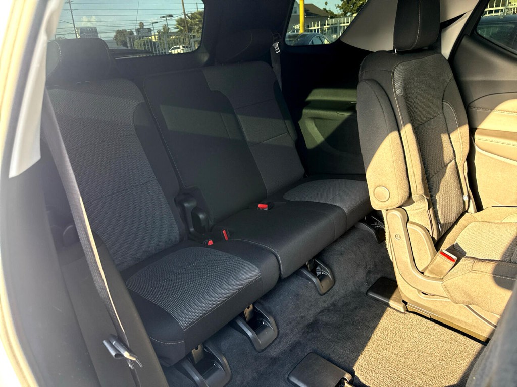 2018 Chevrolet Traverse Image 17