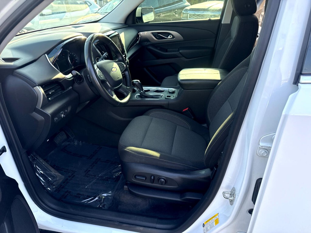 2018 Chevrolet Traverse Image 27
