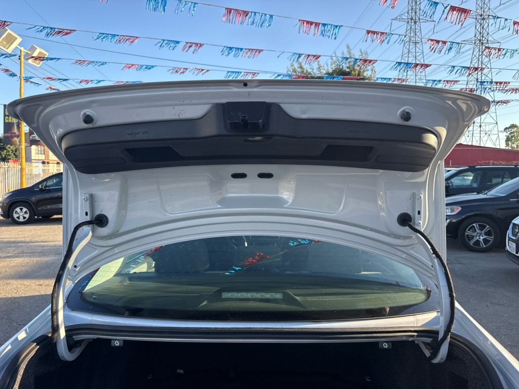 2017 Volkswagen Jetta Image 16