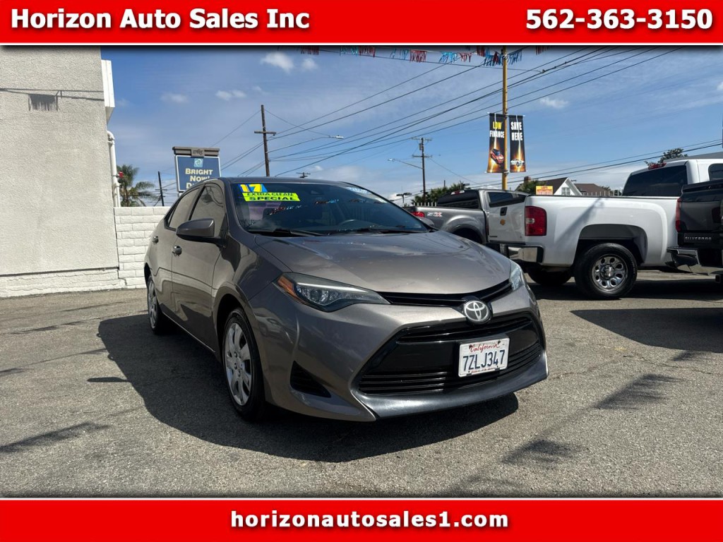 2017 Toyota Corolla Image 1