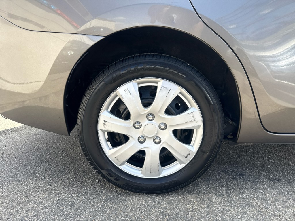2017 Toyota Corolla Image 9