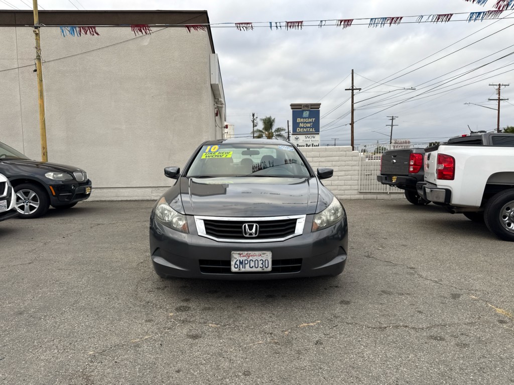 2010 Honda Accord Image 2