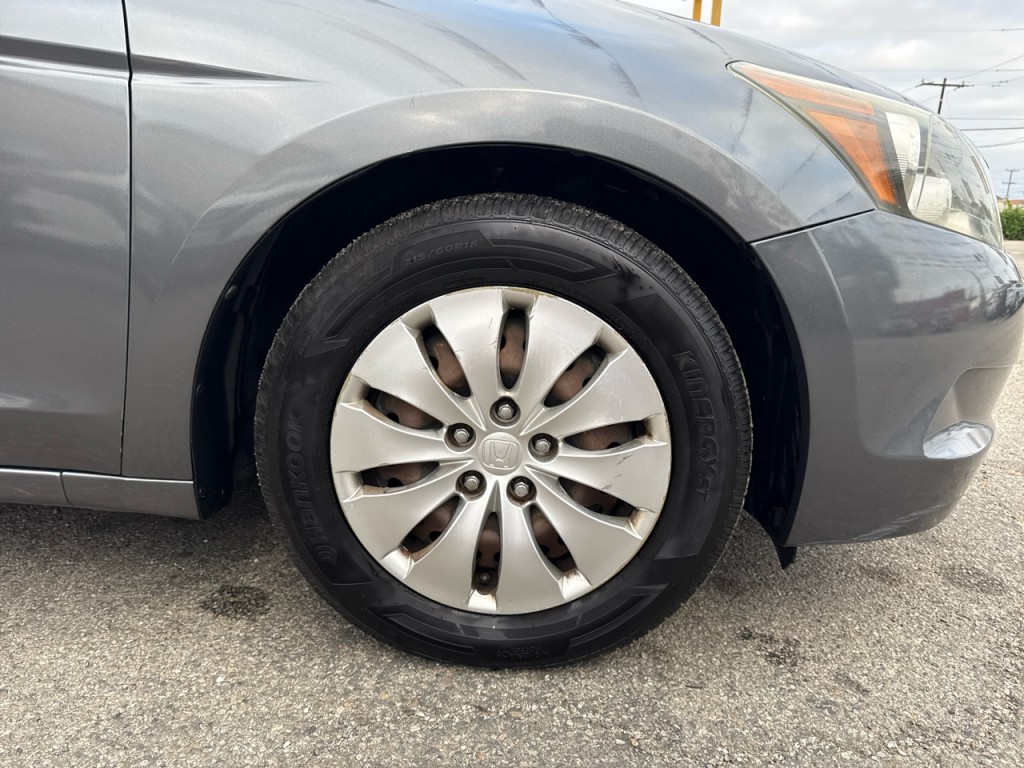 2010 Honda Accord Image 8