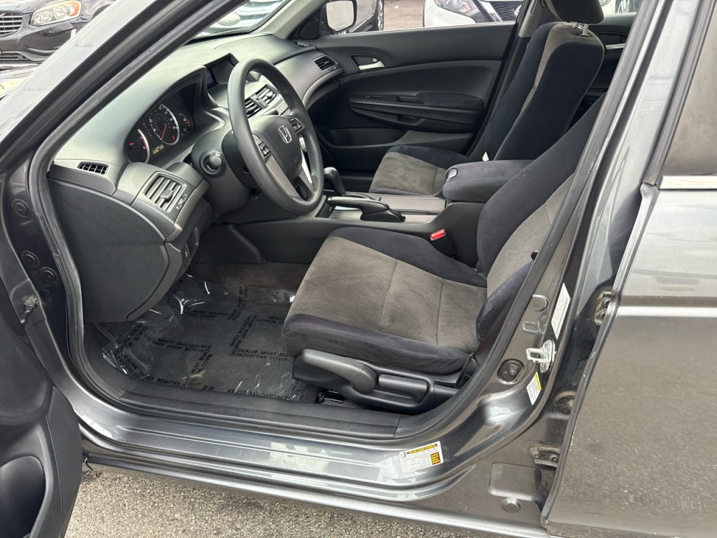 2010 Honda Accord Image 23