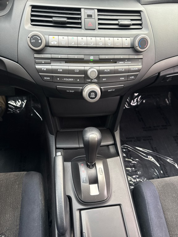 2010 Honda Accord Image 24