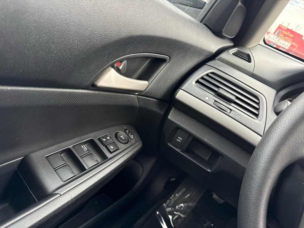 2010 Honda Accord Image 29