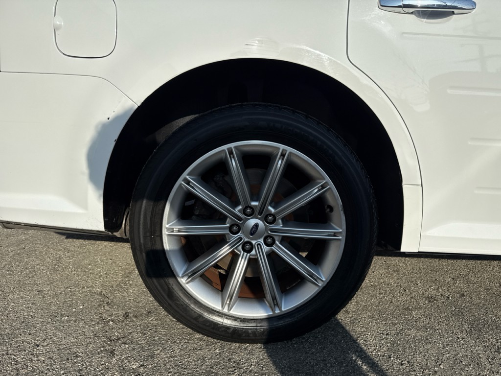 2019 Ford Flex Image 9