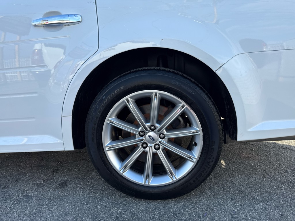 2019 Ford Flex Image 10