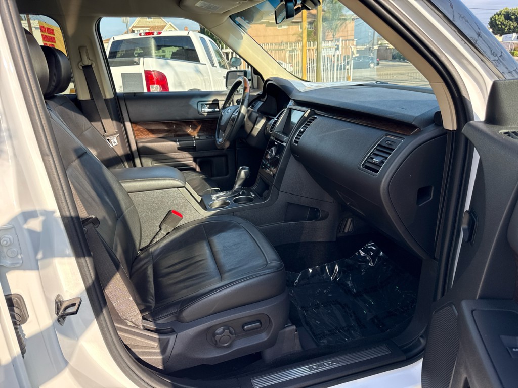 2019 Ford Flex Image 13