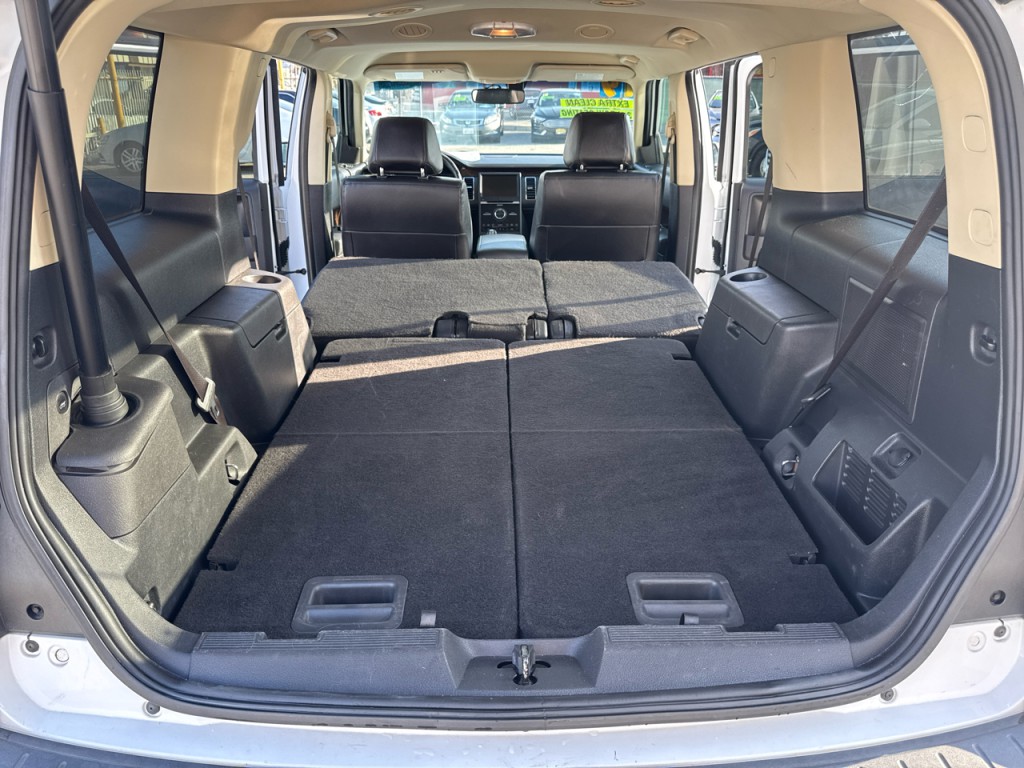 2019 Ford Flex Image 21