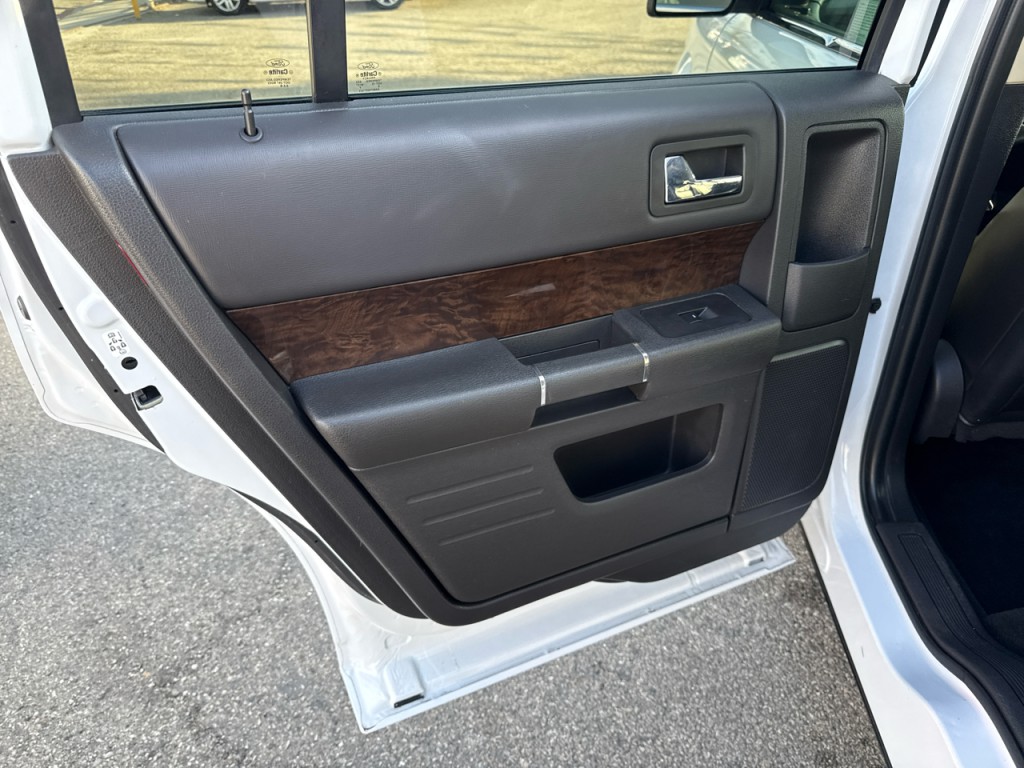 2019 Ford Flex Image 22