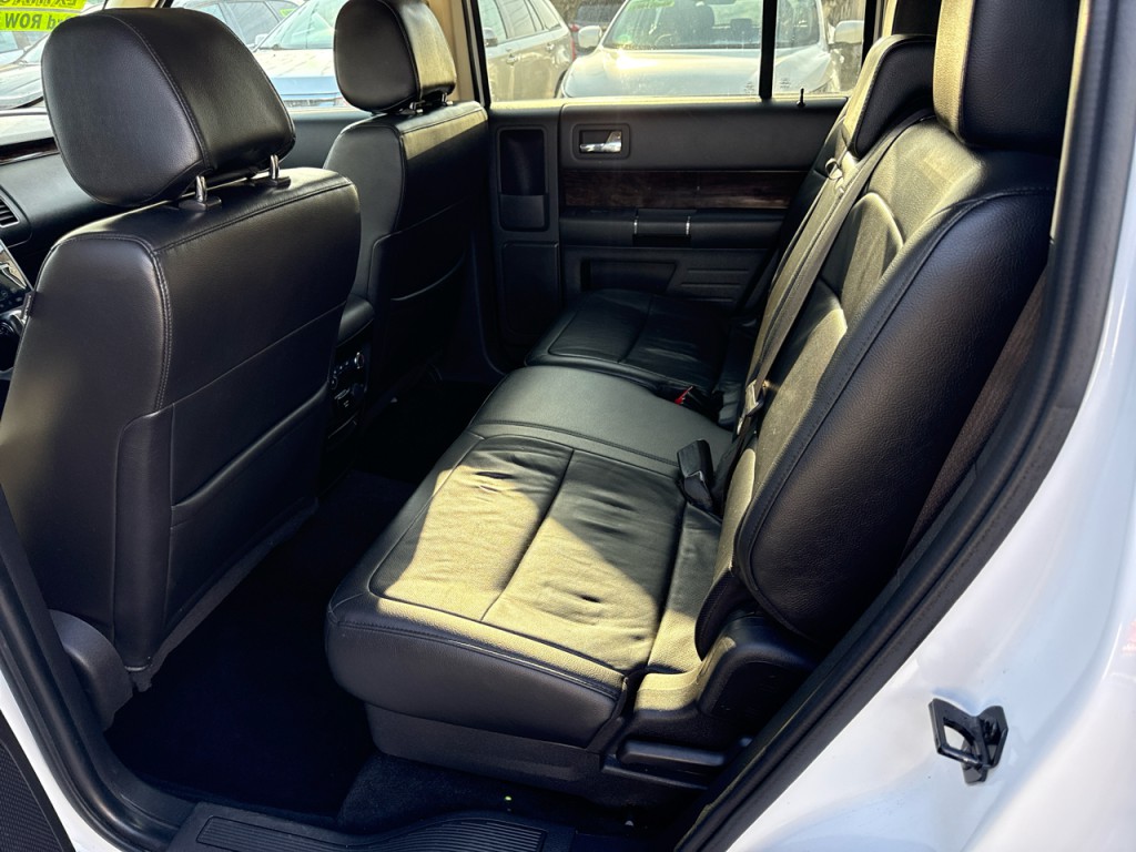 2019 Ford Flex Image 23