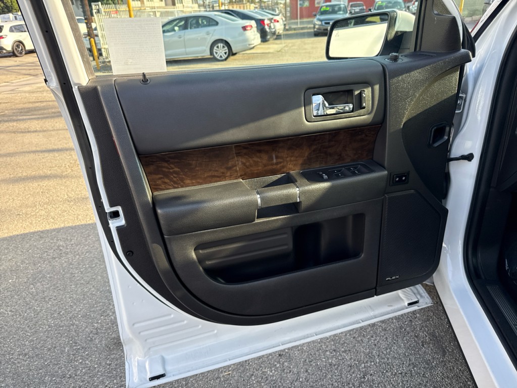 2019 Ford Flex Image 25