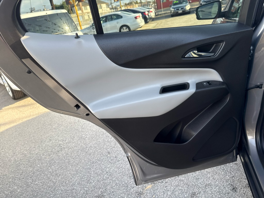 2018 Chevrolet Equinox Image 19