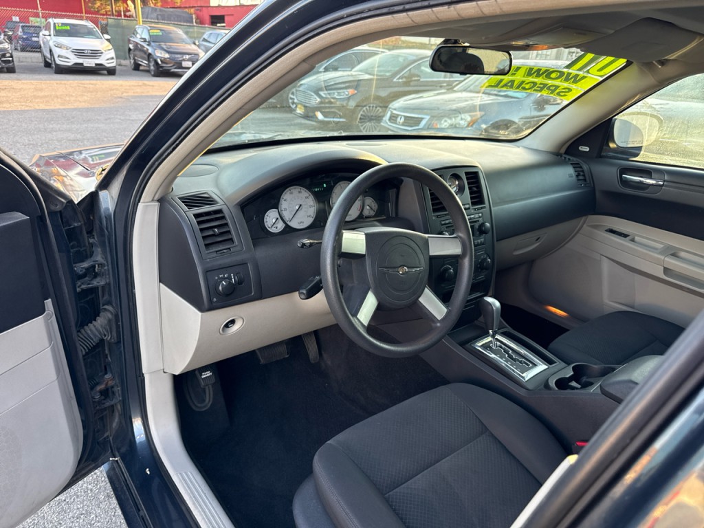 2007 Chrysler 300 Image 20