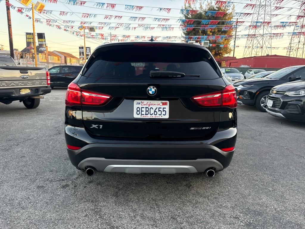 2018 BMW X1 Image 5