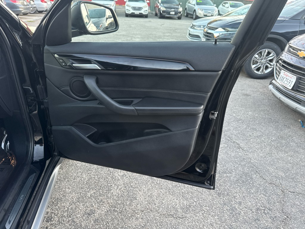 2018 BMW X1 Image 12