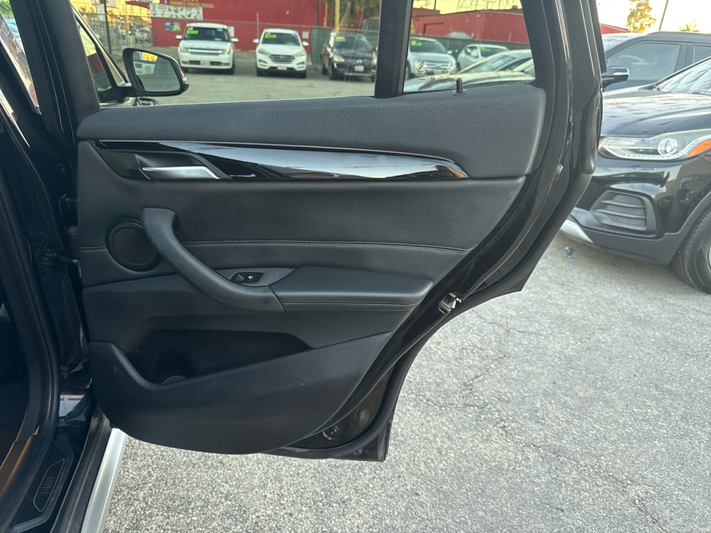 2018 BMW X1 Image 14