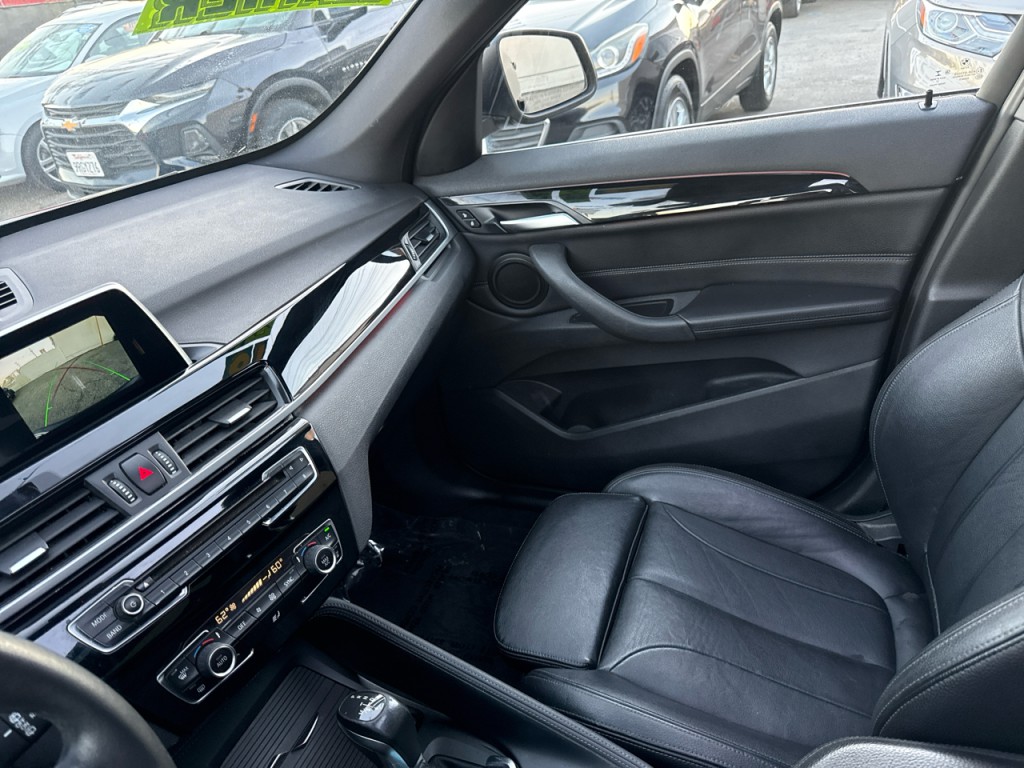 2018 BMW X1 Image 34