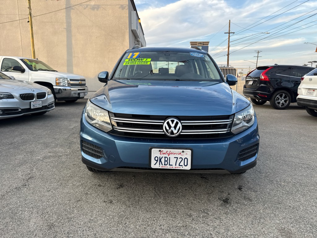 2017 Volkswagen Tiguan Image 2