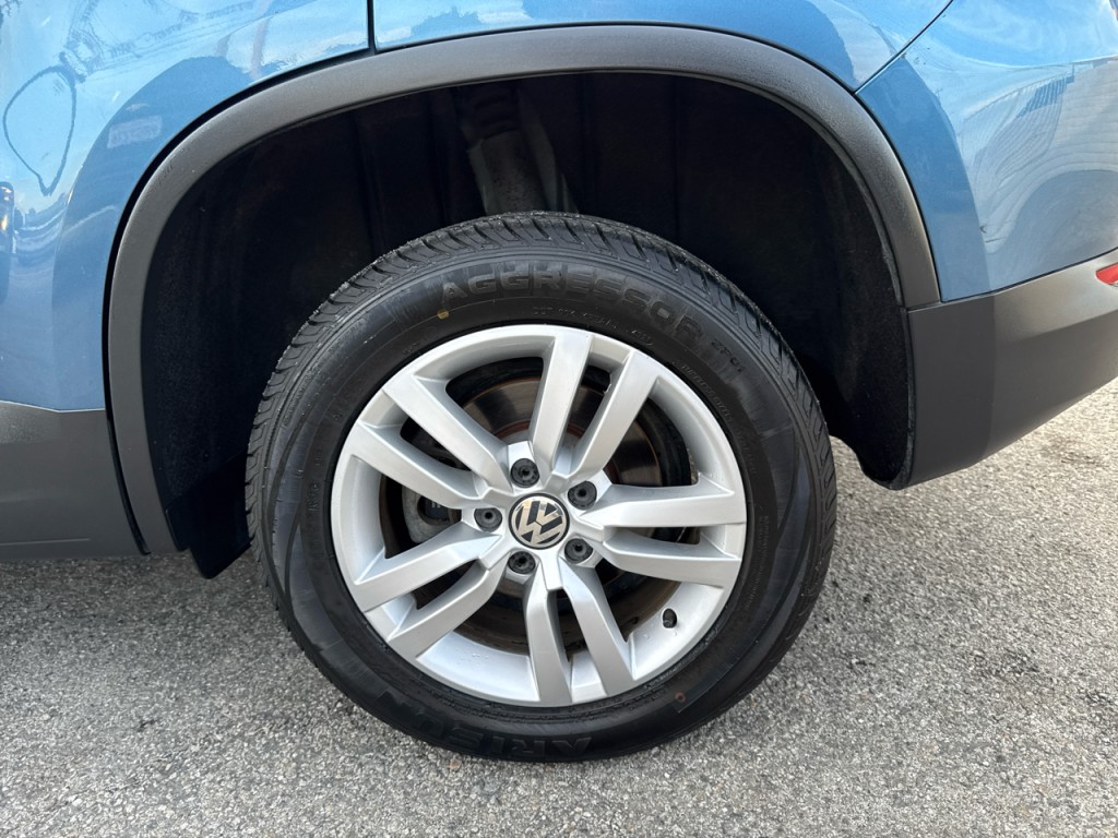 2017 Volkswagen Tiguan Image 10