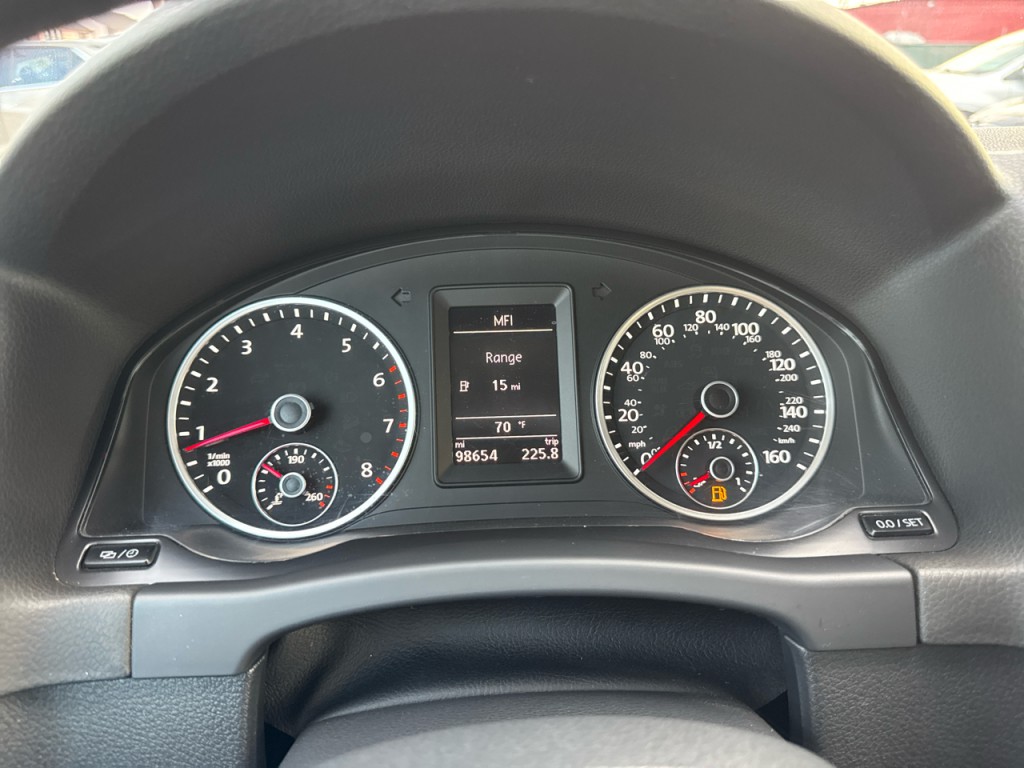 2017 Volkswagen Tiguan Image 35