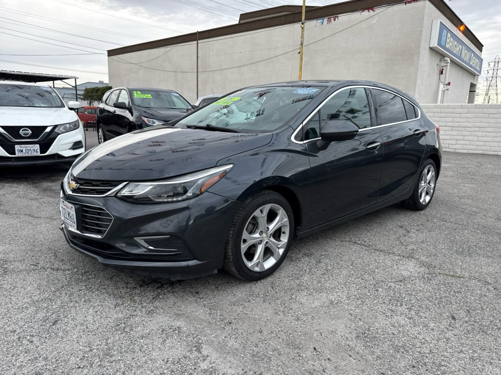 2017 Chevrolet Cruze Image 3