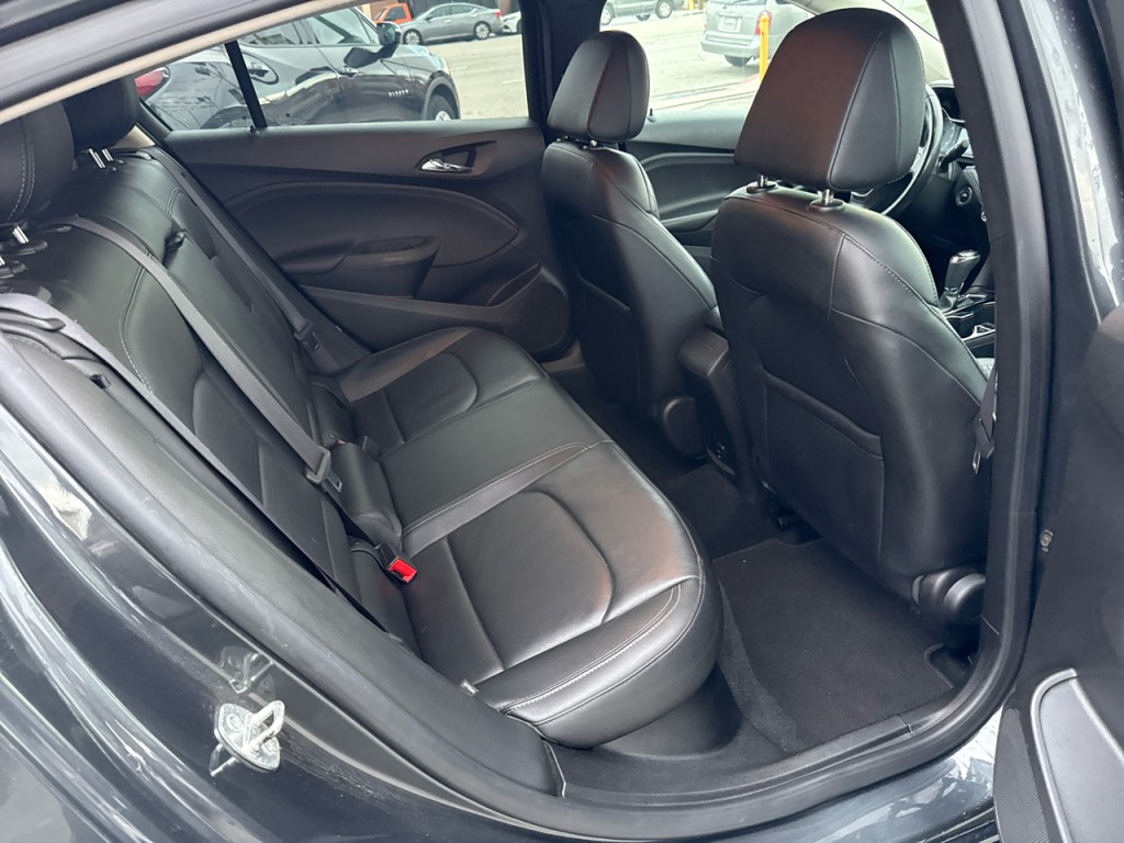 2017 Chevrolet Cruze Image 15