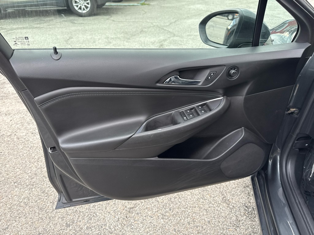 2017 Chevrolet Cruze Image 20