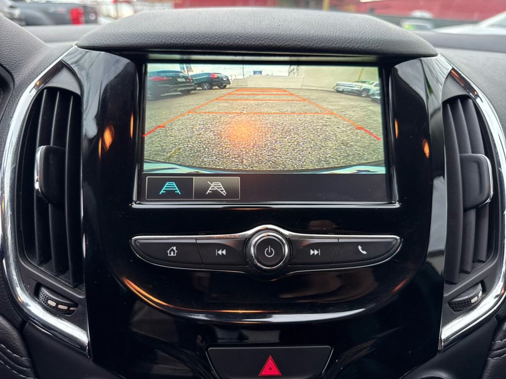 2017 Chevrolet Cruze Image 26