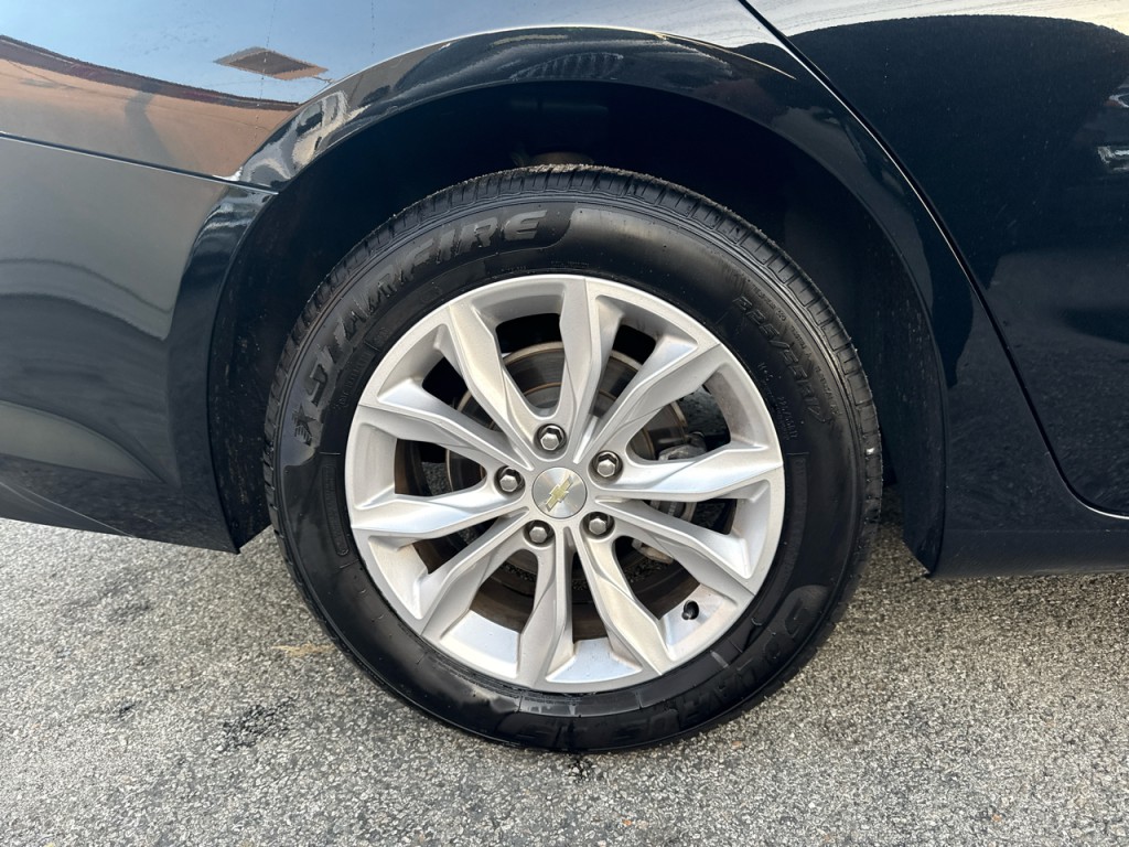 2019 Chevrolet Malibu Image 9