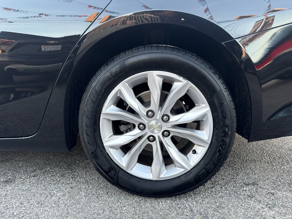 2019 Chevrolet Malibu Image 10