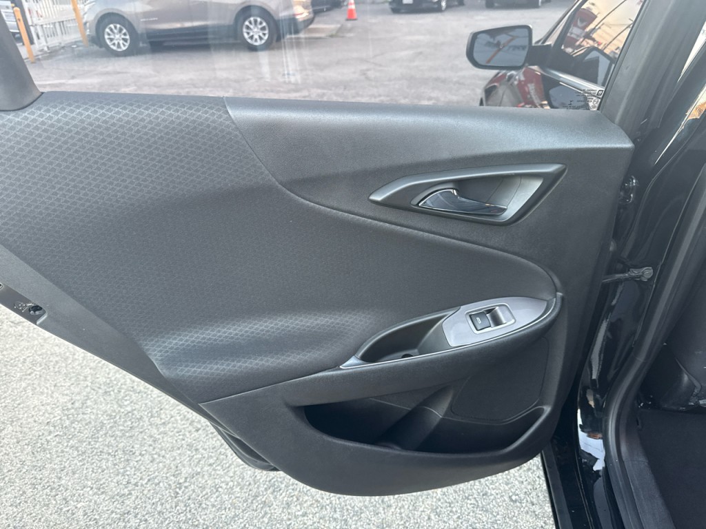 2019 Chevrolet Malibu Image 18