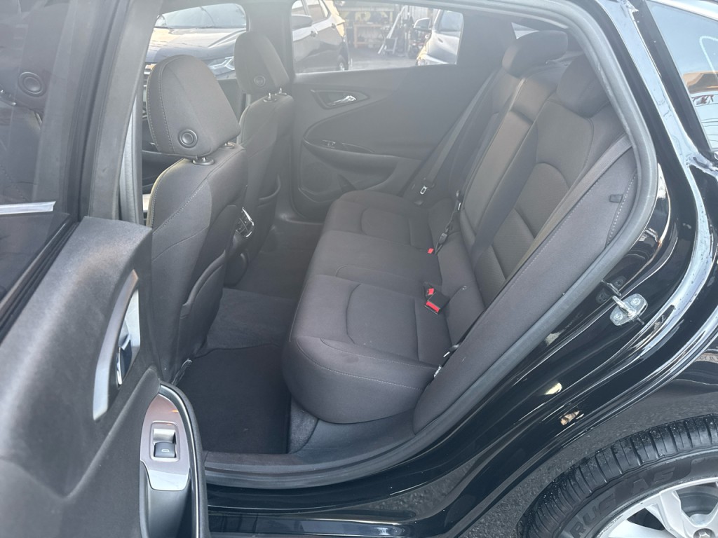 2019 Chevrolet Malibu Image 19