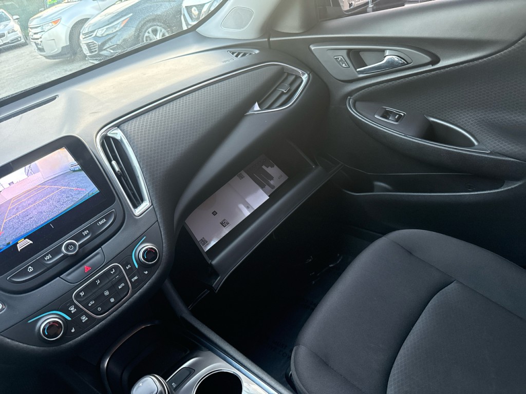 2019 Chevrolet Malibu Image 31