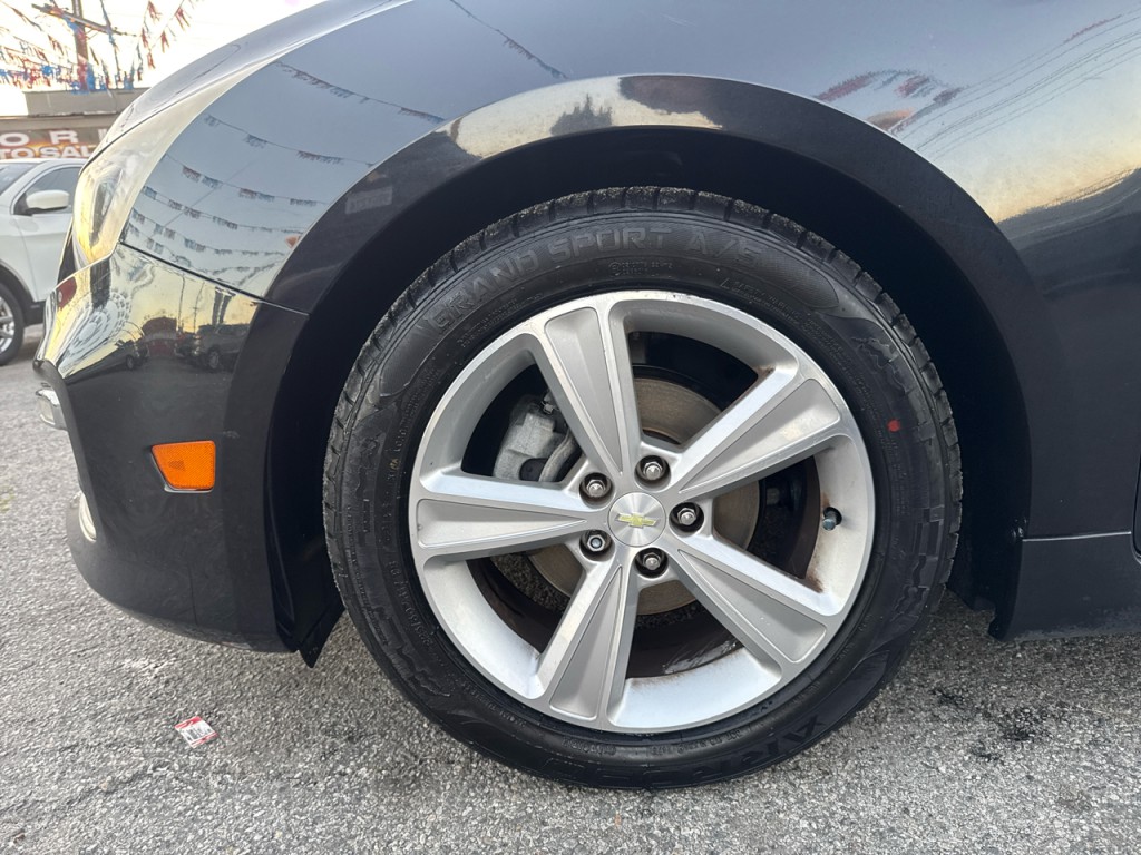 2015 Chevrolet Cruze Image 11