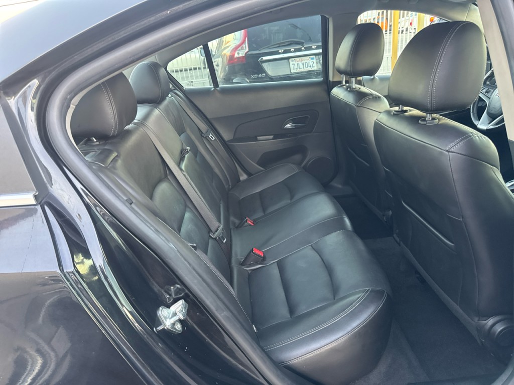 2015 Chevrolet Cruze Image 15