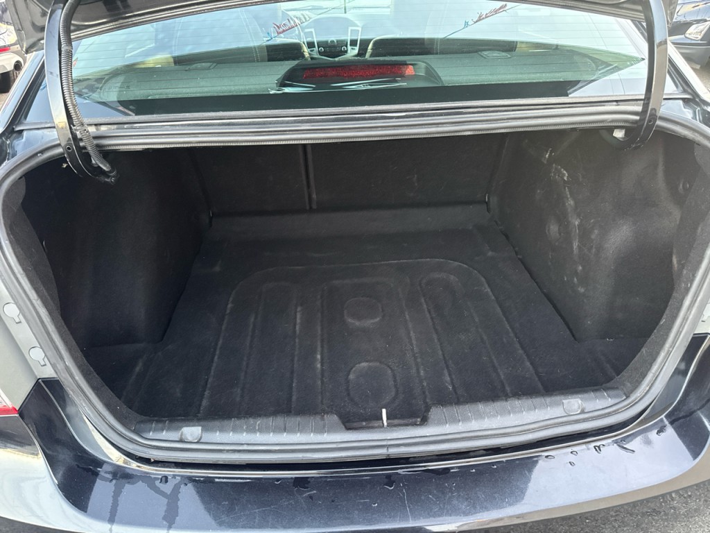 2015 Chevrolet Cruze Image 17